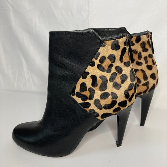 Calvin Klein Leopard Print Ankle Boots Size 8 1/2 Black Leather Boot - Picture 4 of 8